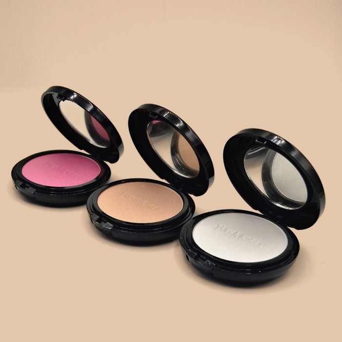 Highlighting Powder image 1